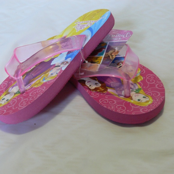 Disney Princess Girls Slippers S/P - Picture 1 of 3